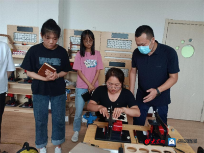 匠心巧育 木艺童趣 莱芜区口镇街道中心幼儿园开展木工坊操作培训